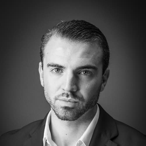RODRIGO VICENTE